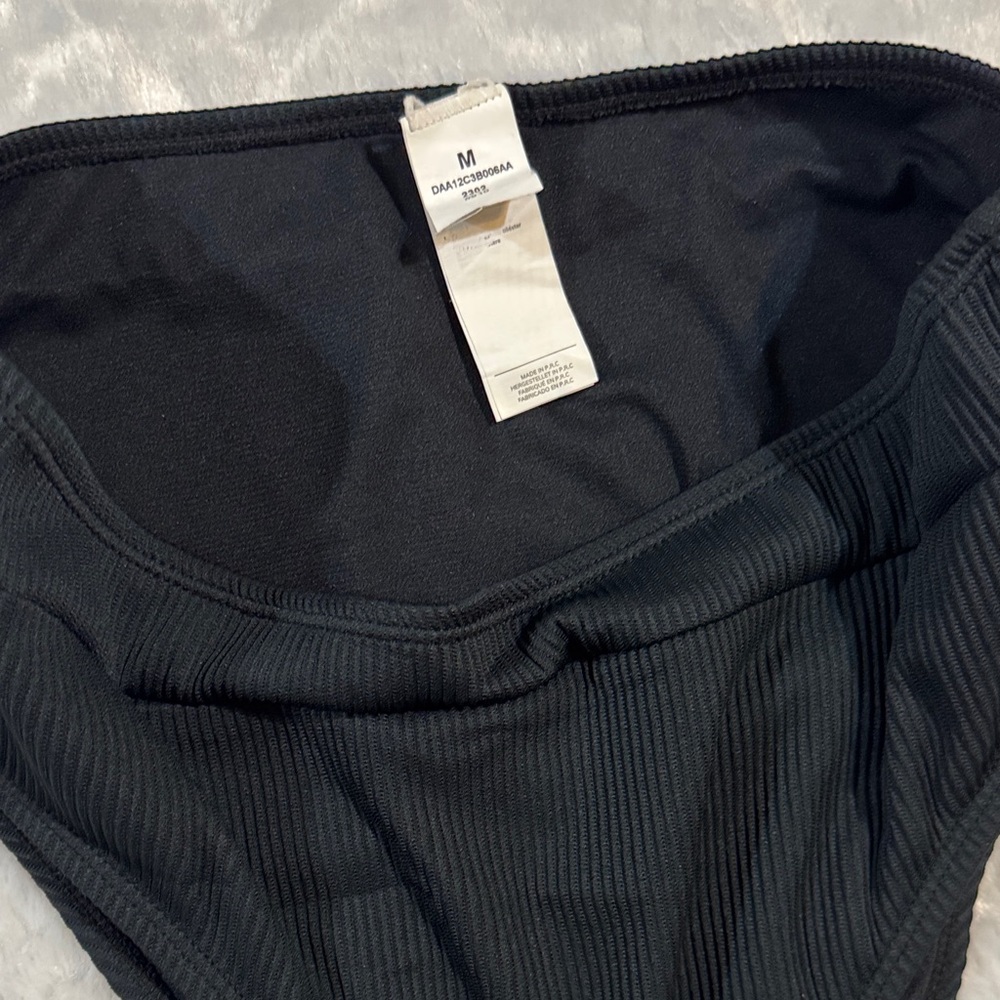 Black Ribbed Bikini Set - Picture 5 of 7
